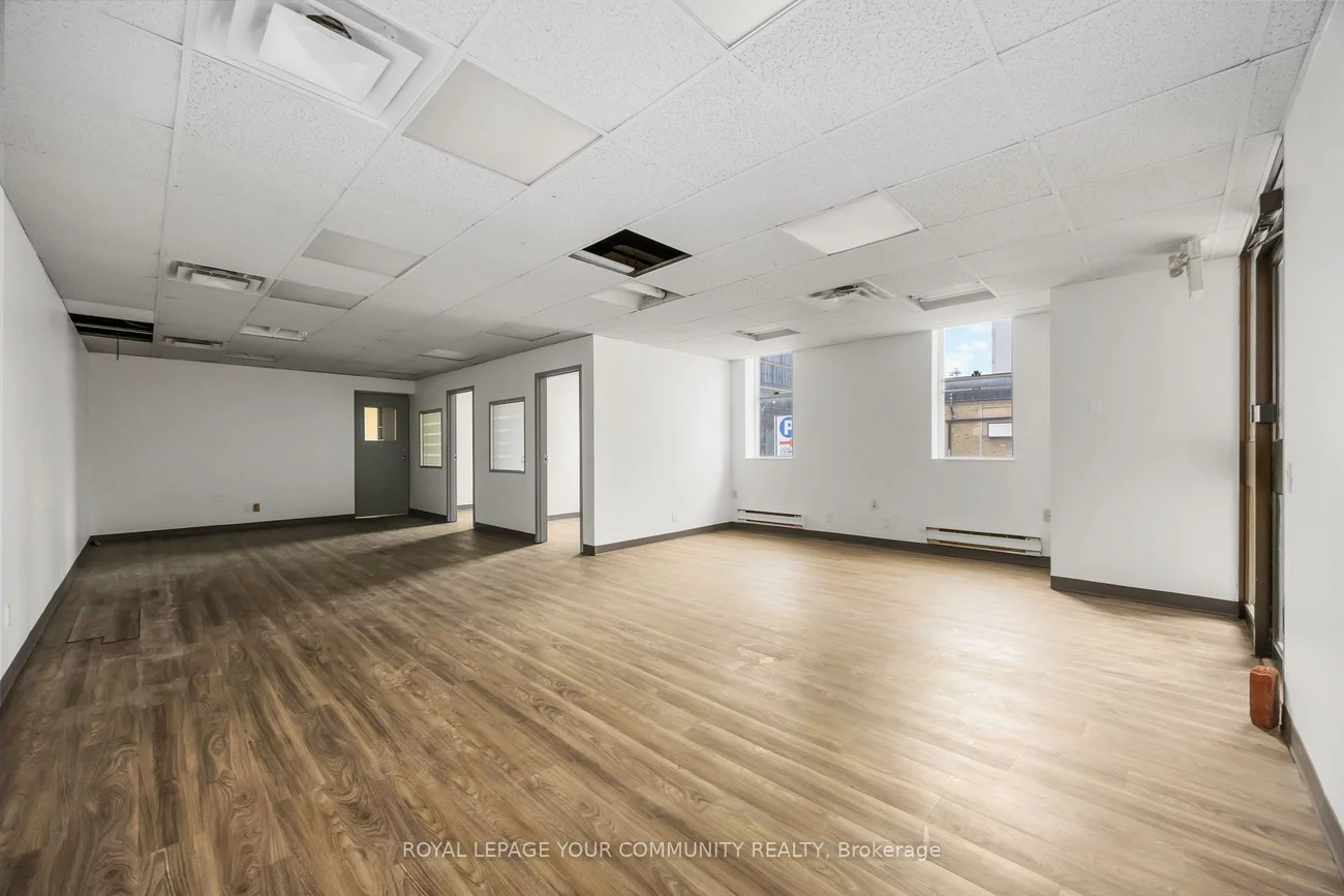 178, Queens, Waterfront Communities C8, Toronto