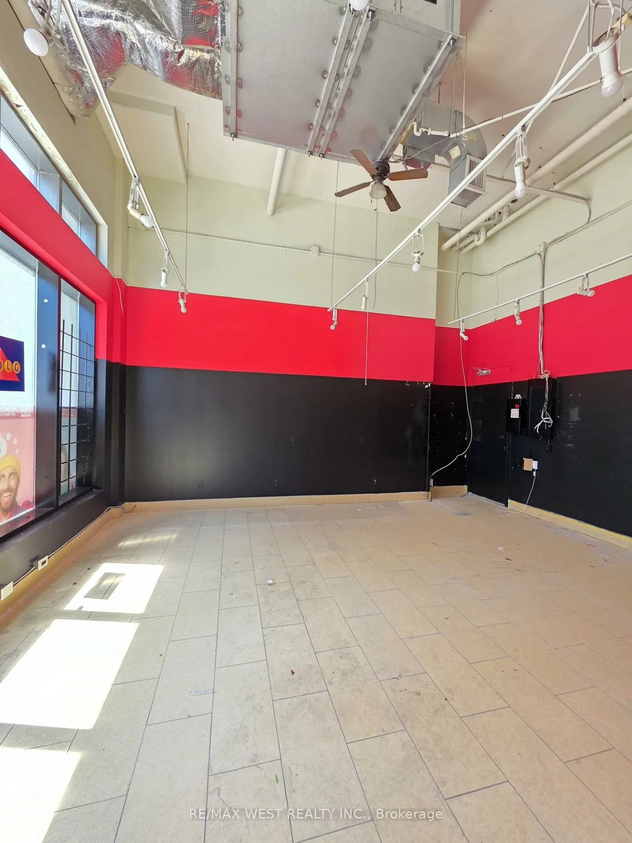 28, Finch, Newtonbrook West, Toronto