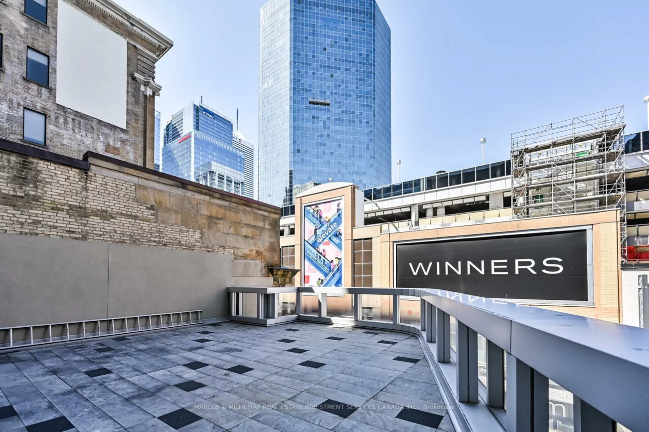 201, Yonge, Church-Yonge Corridor, Toronto