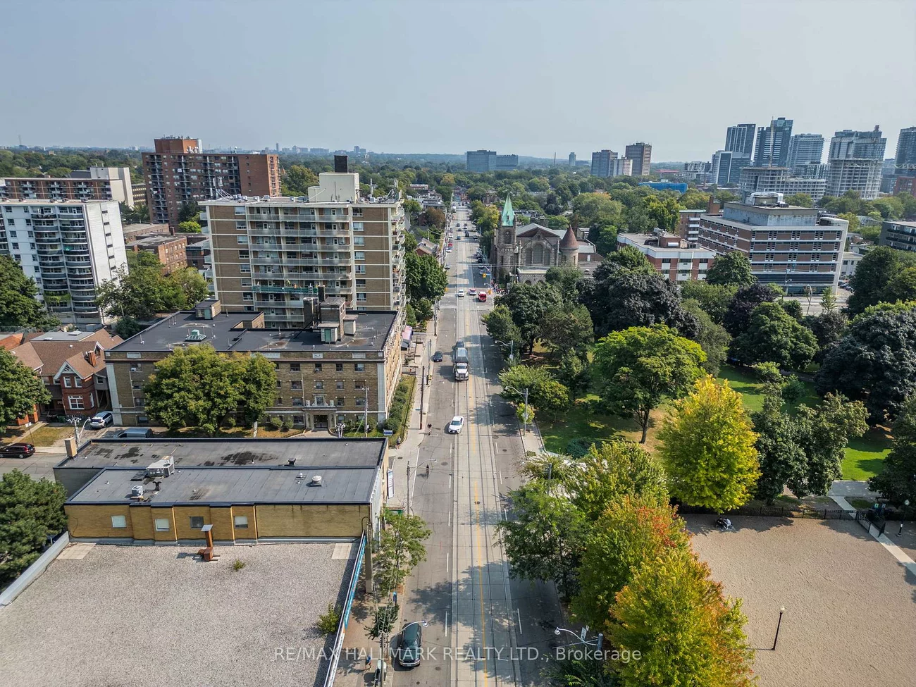 152, Carlton, Cabbagetown-South St. James Town, Toronto