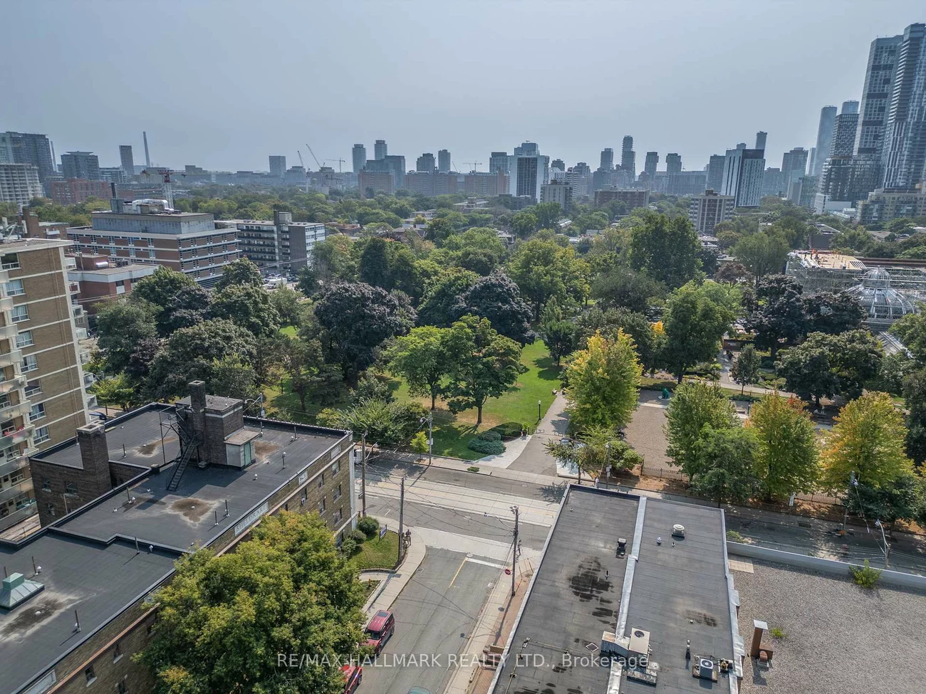 152, Carlton, Cabbagetown-South St. James Town, Toronto