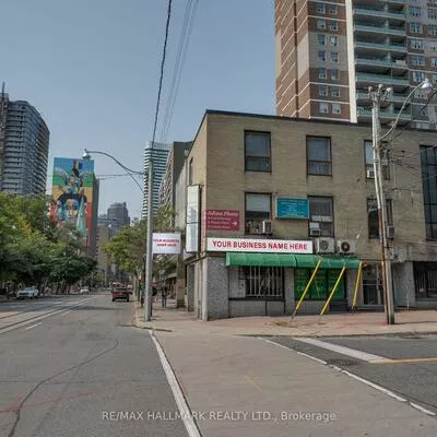 152, Carlton, Cabbagetown-South St. James Town, Toronto
