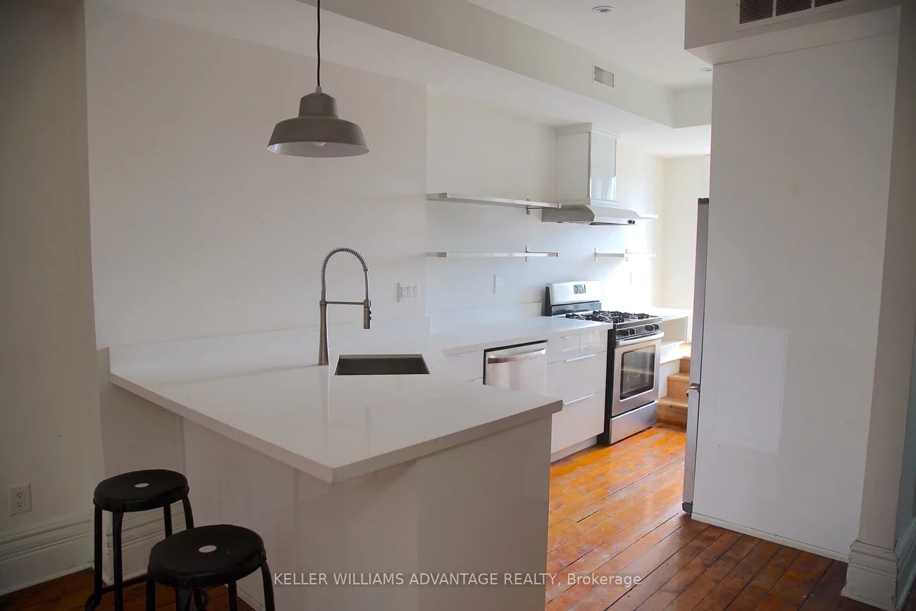 134, Ossington, Trinity-Bellwoods, Toronto