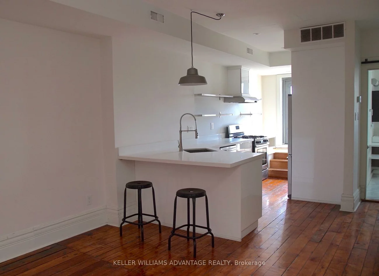 134, Ossington, Trinity-Bellwoods, Toronto