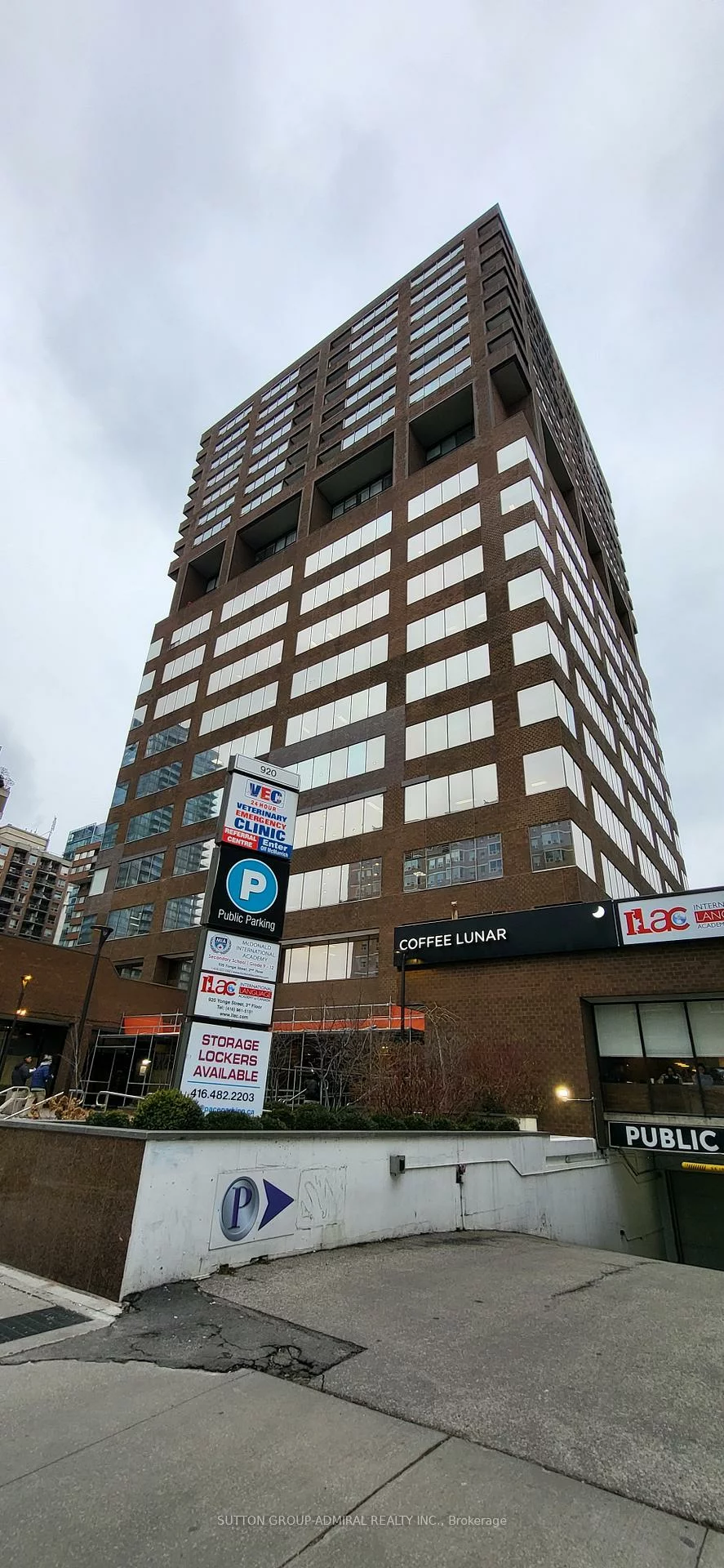 920, Yonge, Annex, Toronto