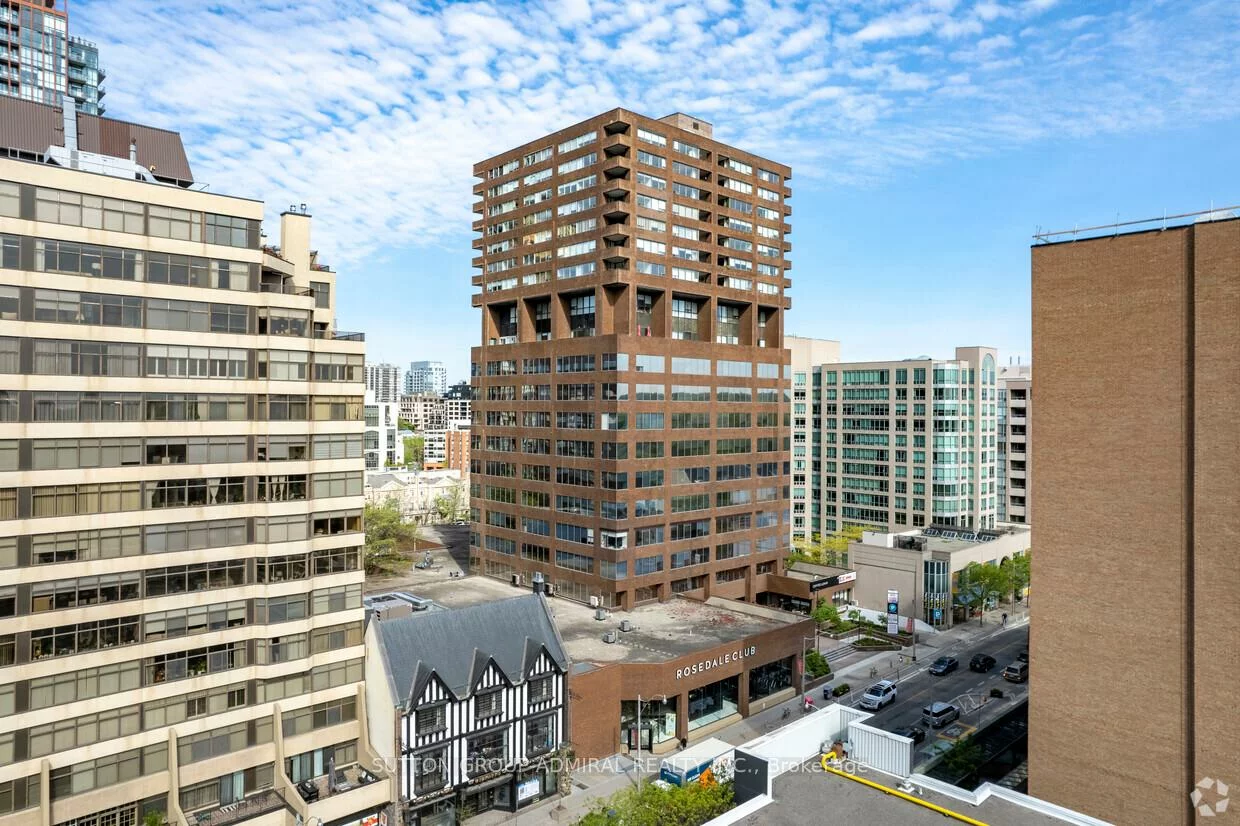 920, Yonge, Annex, Toronto