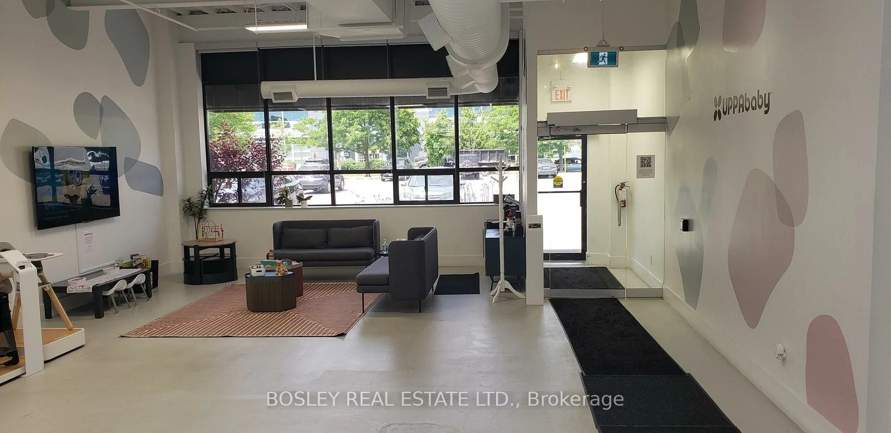105, Vanderhoof, Leaside, Toronto