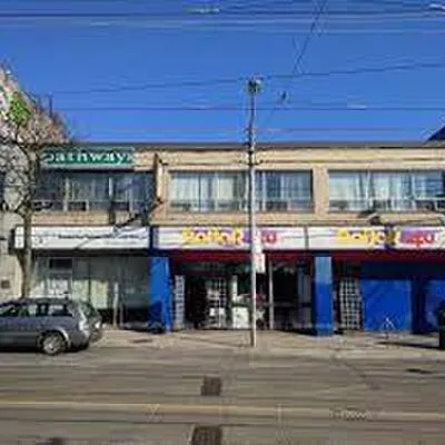 411, Parliament, Cabbagetown-South St. James Town, Toronto
