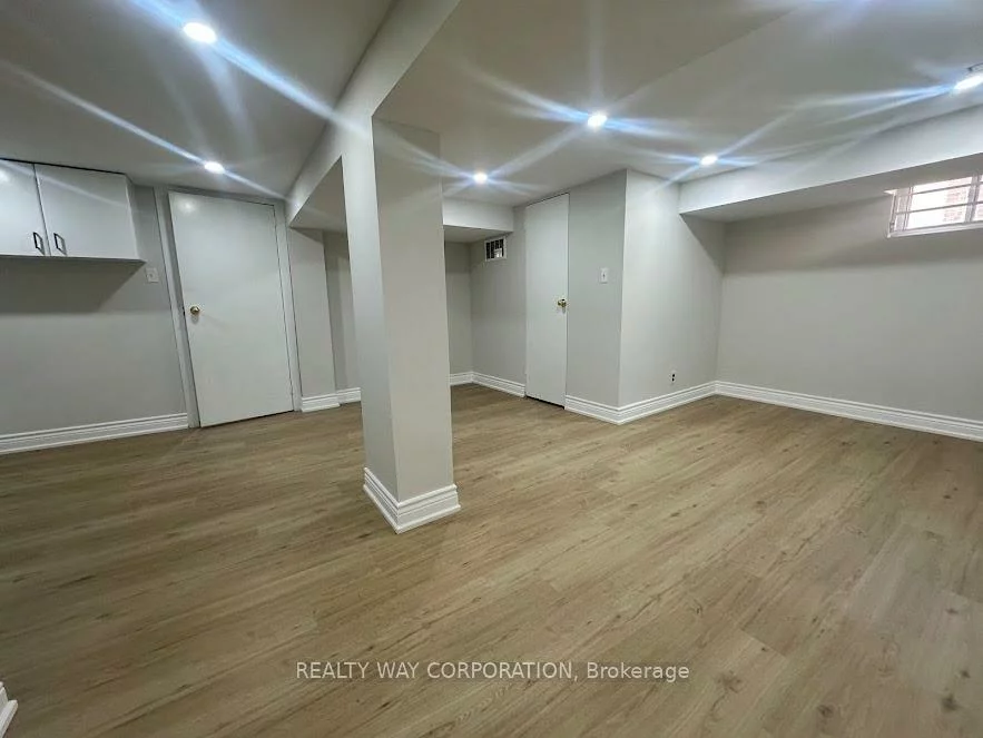 629, Sheppard, Clanton Park, Toronto