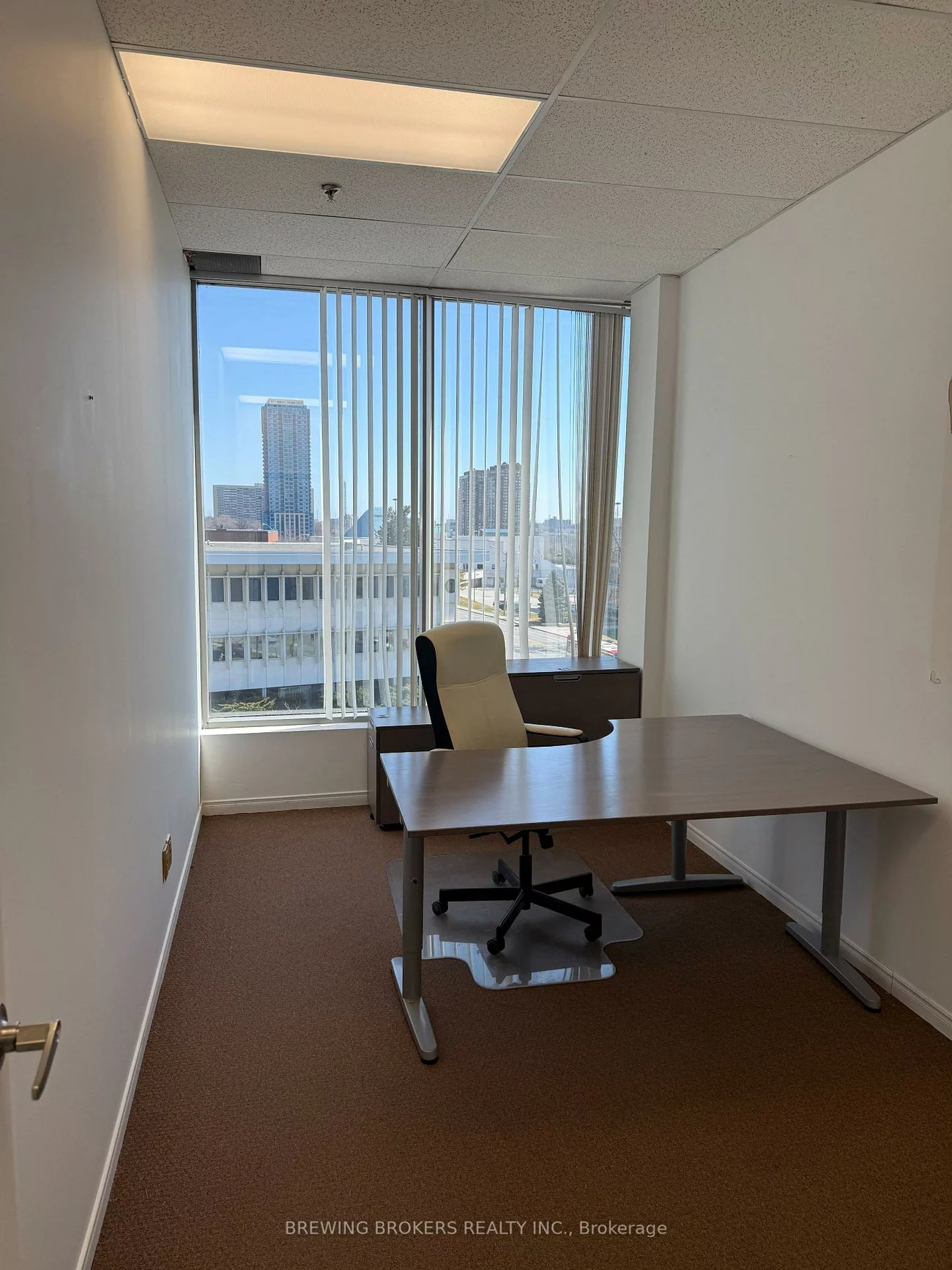 18, Wynford, Banbury-Don Mills, Toronto