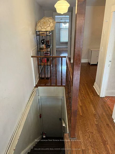 497, Bloor, University, Toronto