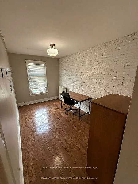 497, Bloor, University, Toronto