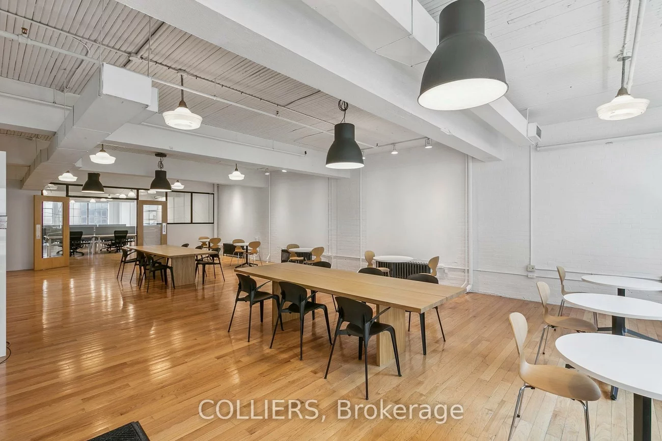 296, Richmond, Waterfront Communities C1, Toronto