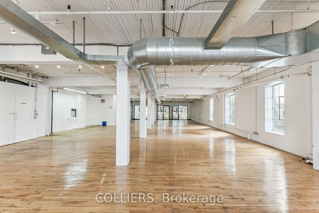 296, Richmond, Waterfront Communities C1, Toronto