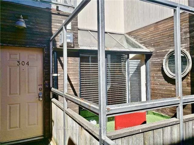 270, Adelaide, Waterfront Communities C1, Toronto