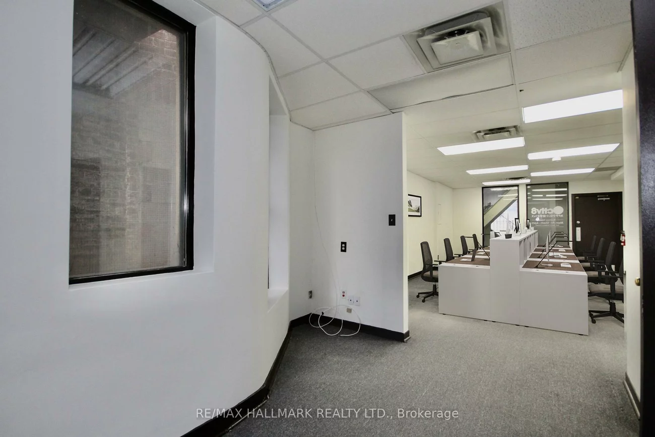 268, Adelaide, Waterfront Communities C1, Toronto