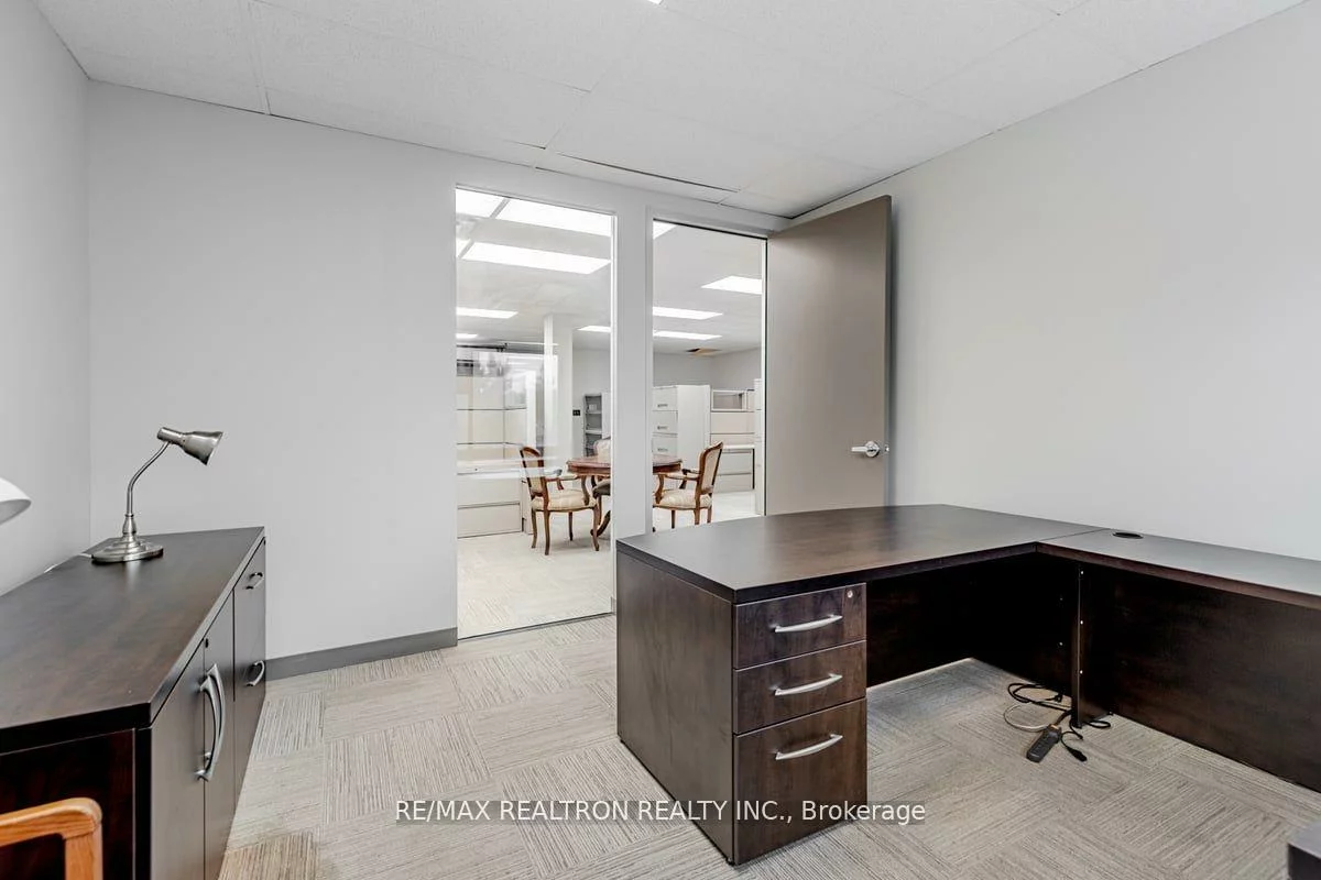 95, Barber Greene, Banbury-Don Mills, Toronto