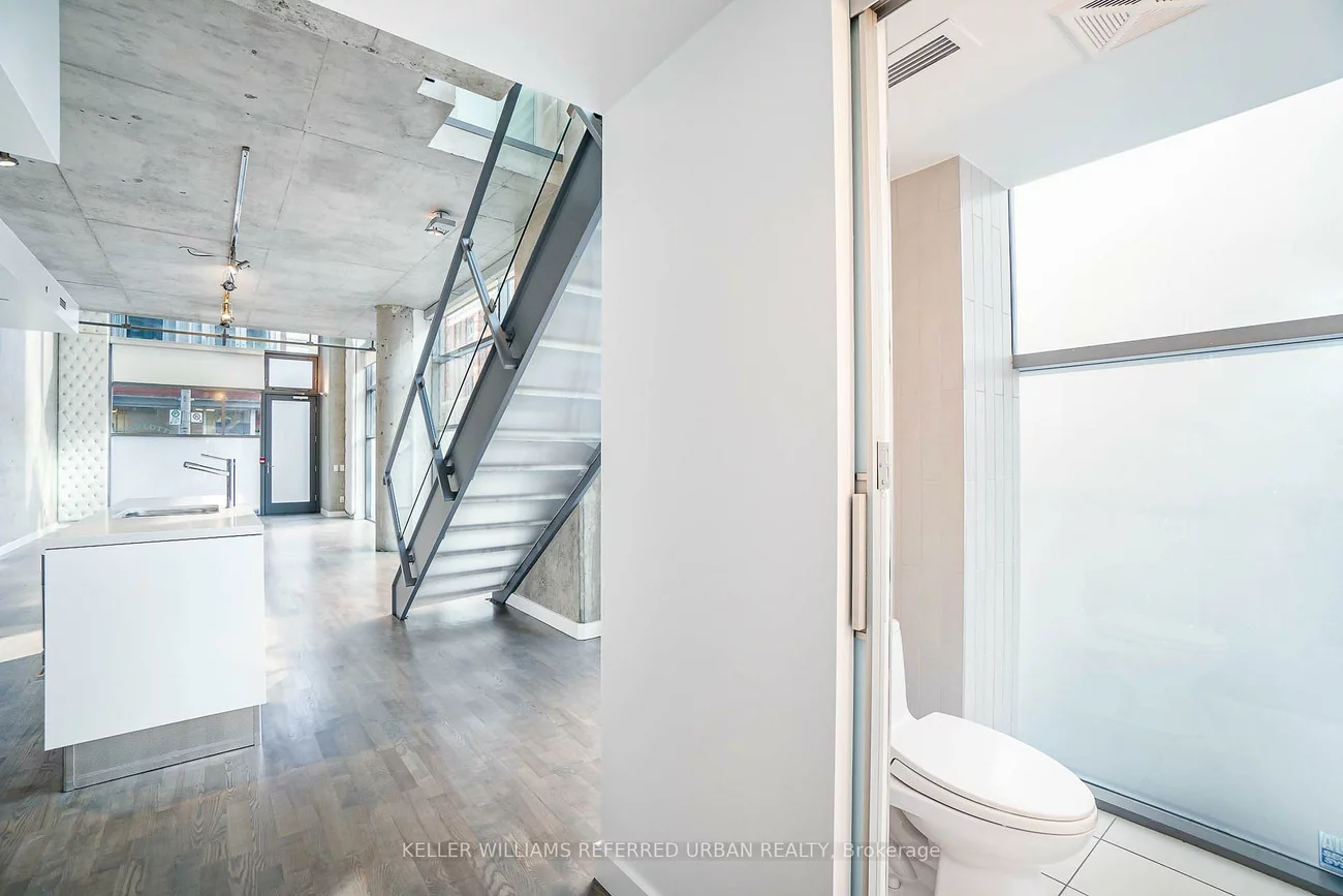 25, Oxley, Waterfront Communities C1, Toronto