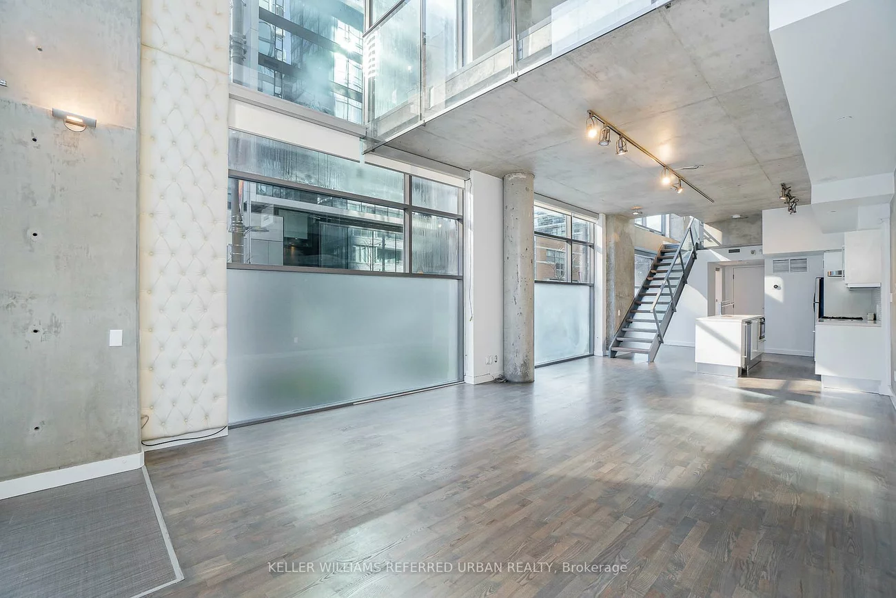 25, Oxley, Waterfront Communities C1, Toronto