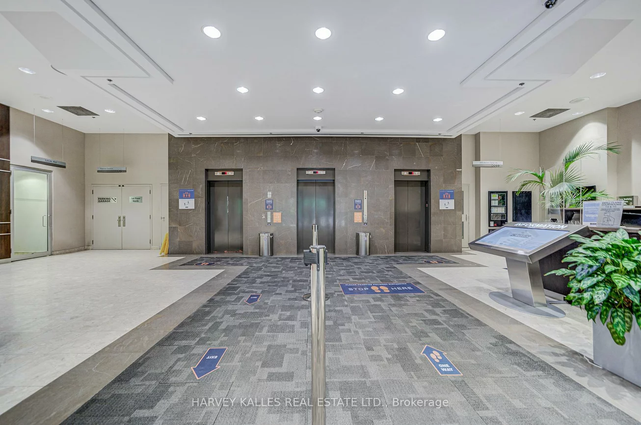 45, Sheppard, Willowdale East, Toronto
