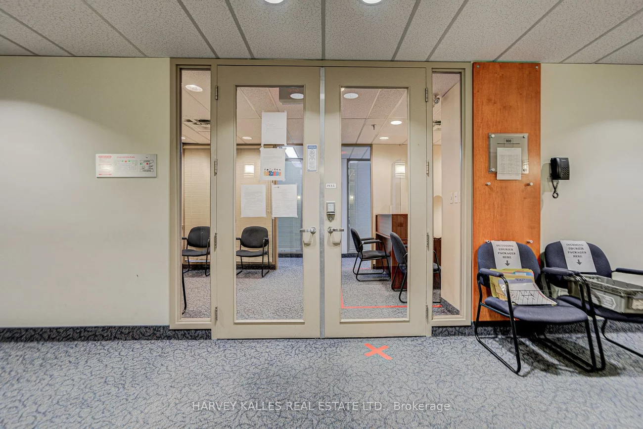 45, Sheppard, Willowdale East, Toronto