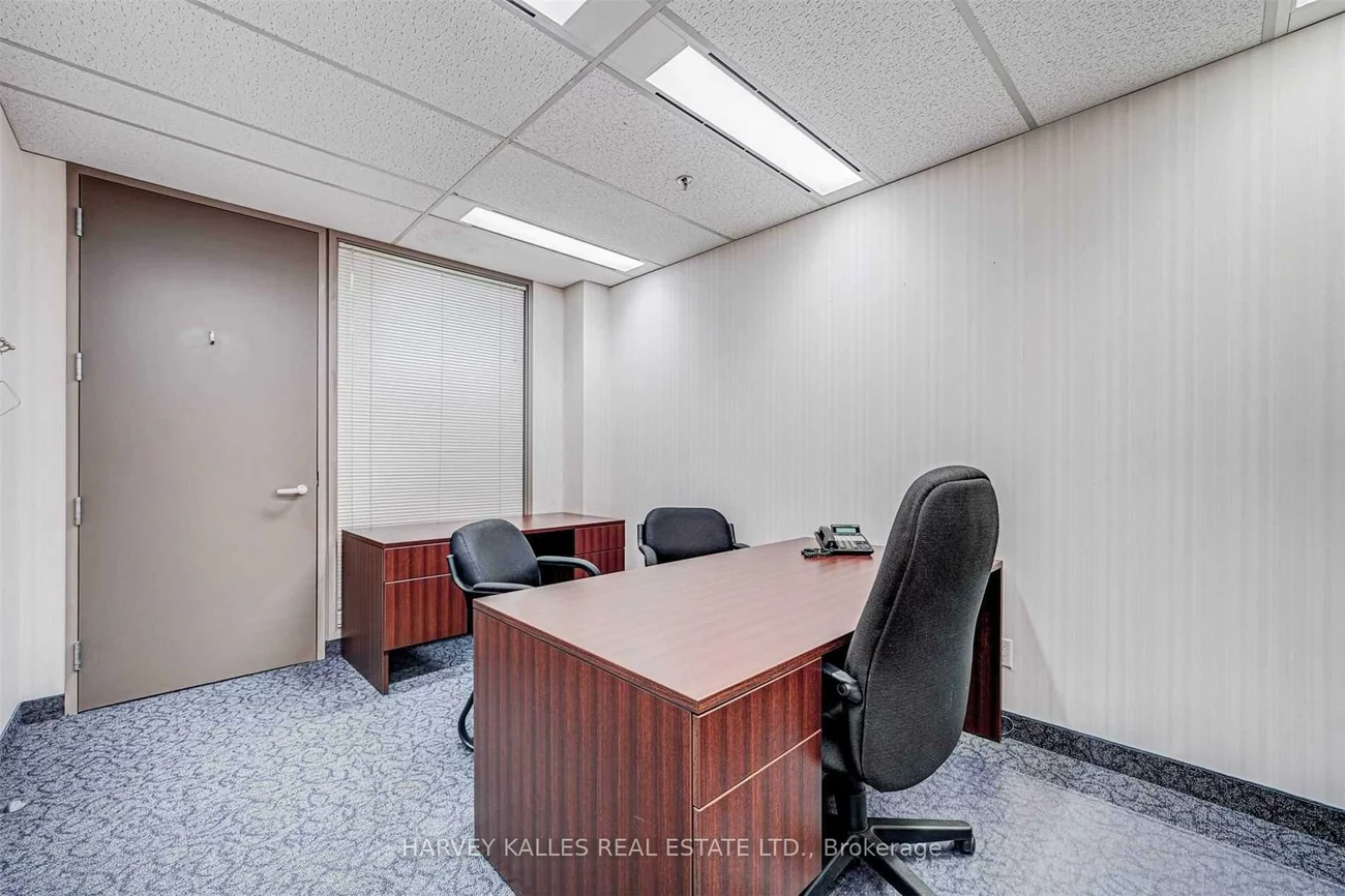 45, Sheppard, Willowdale East, Toronto