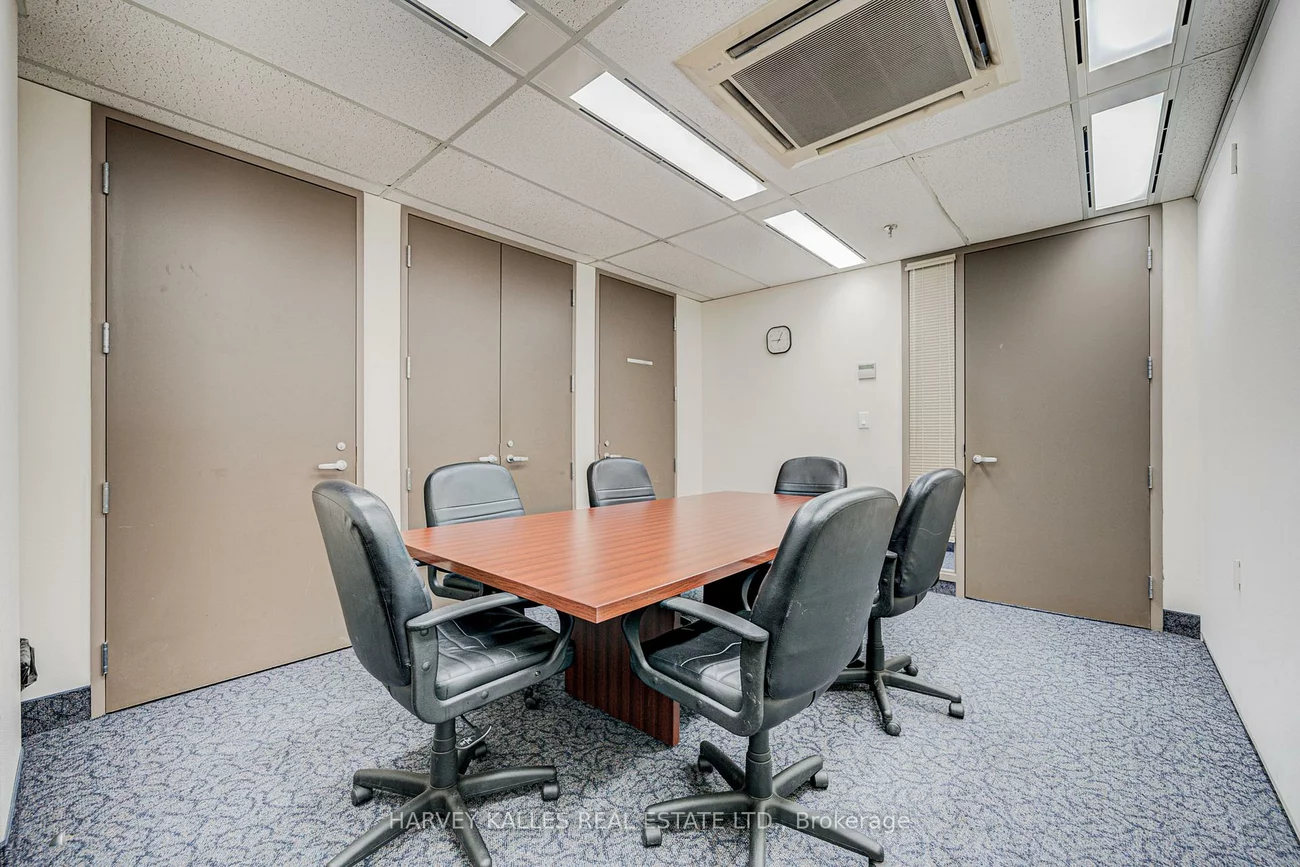 45, Sheppard, Willowdale East, Toronto