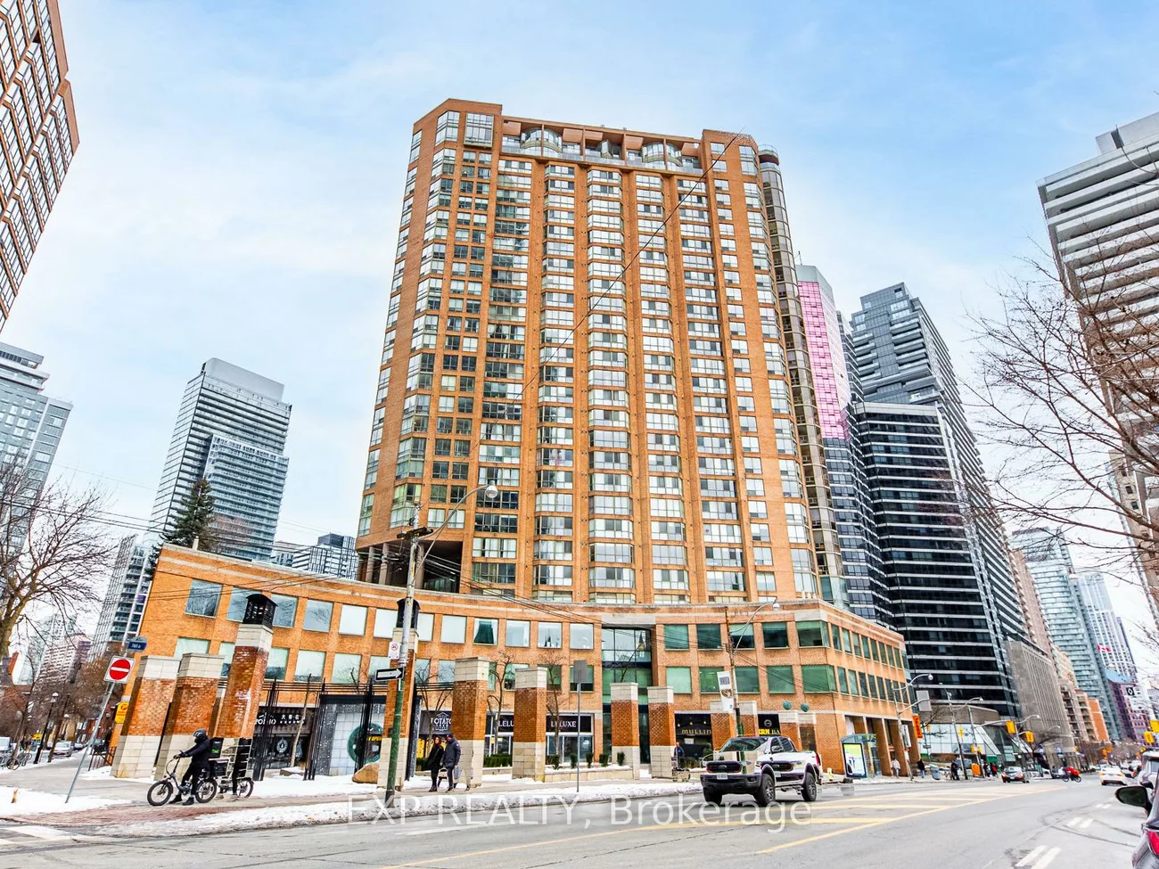 1033, Bay, Bay Street Corridor, Toronto