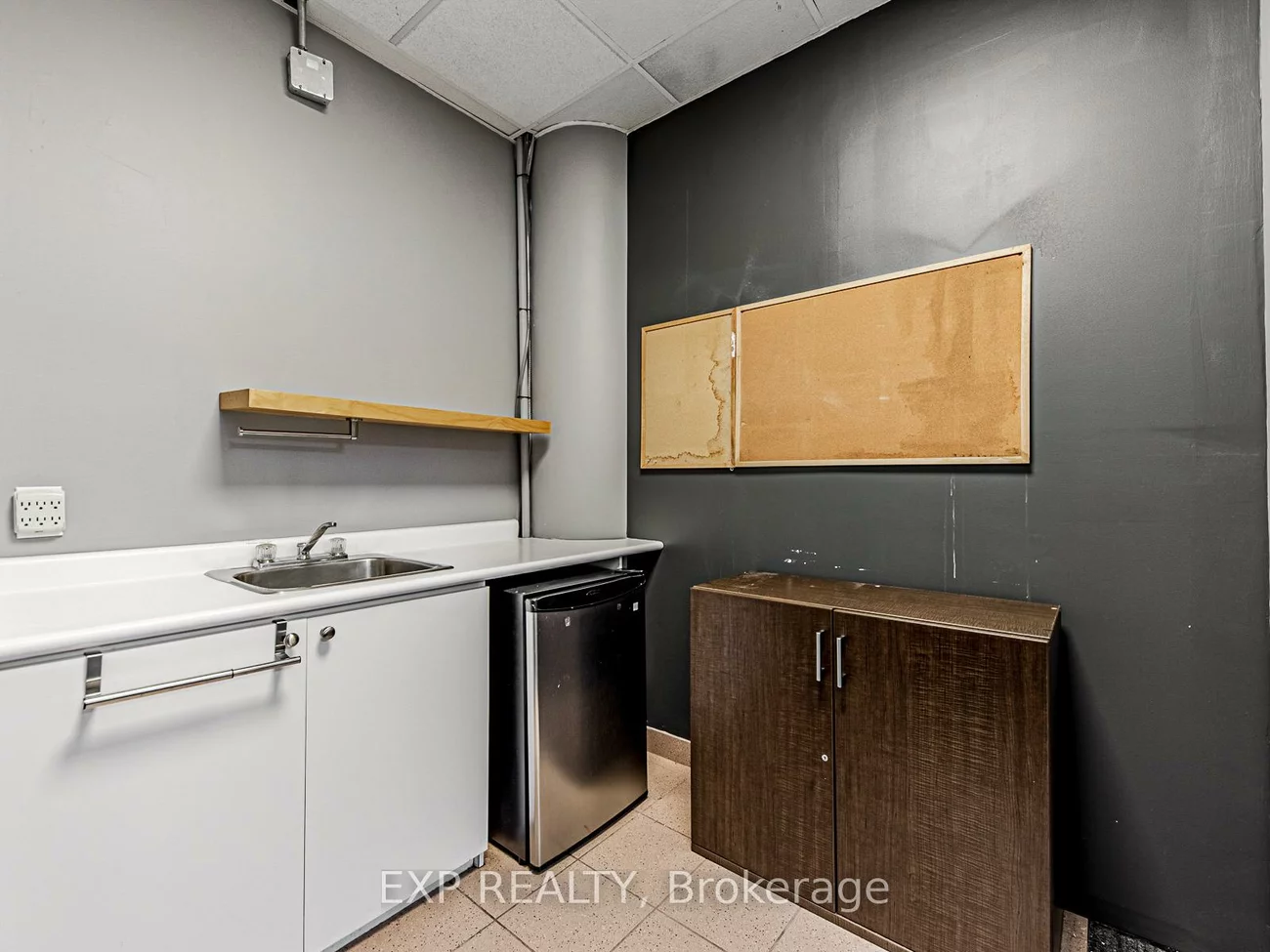 1033, Bay, Bay Street Corridor, Toronto