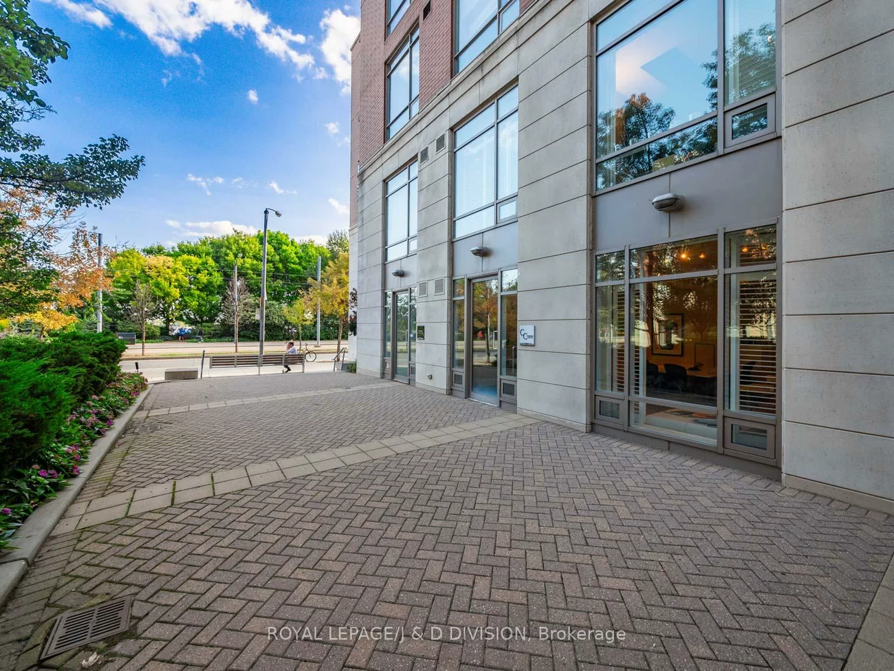 500, Queens, Waterfront Communities C1, Toronto