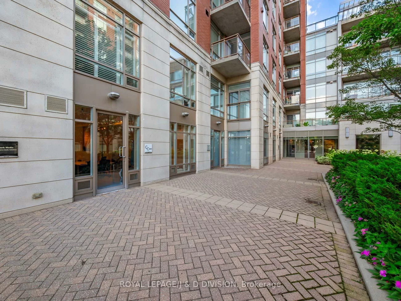 500, Queens, Waterfront Communities C1, Toronto