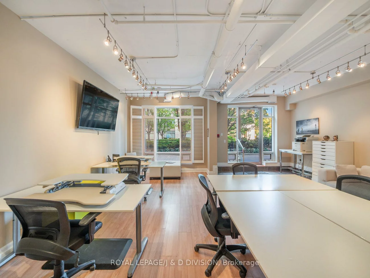 500, Queens, Waterfront Communities C1, Toronto