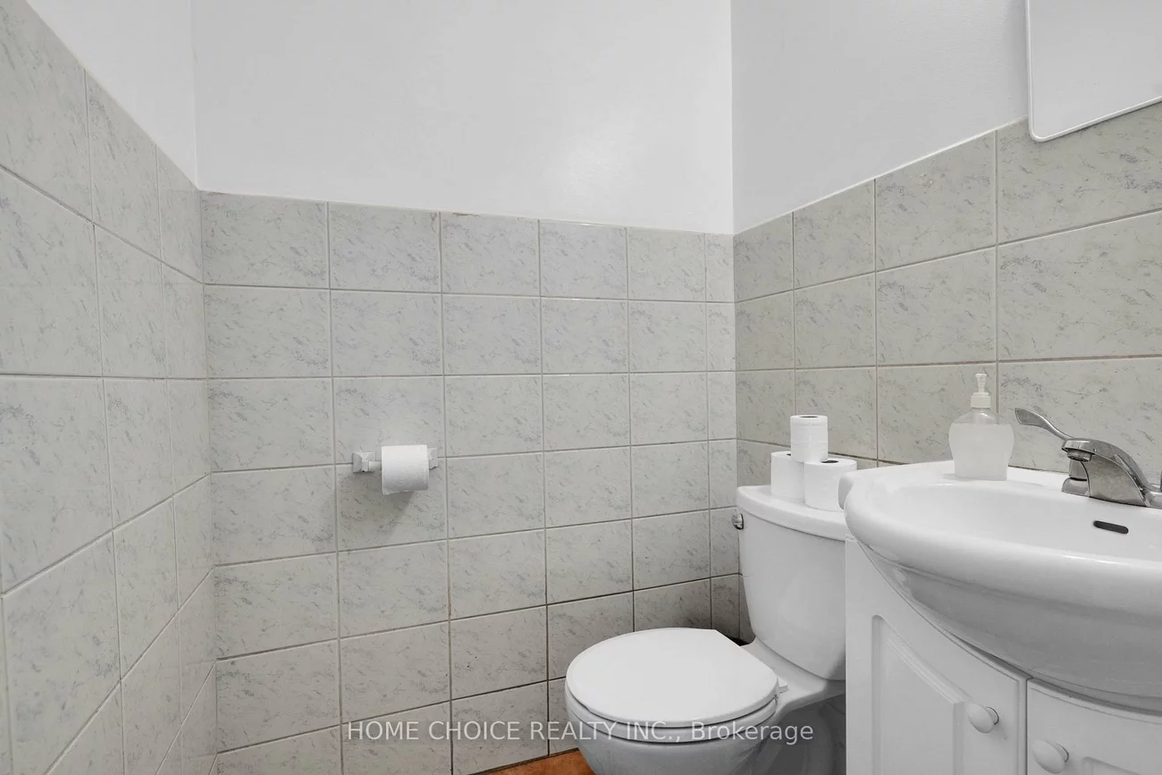 788, St.Clair, Humewood-Cedarvale, Toronto