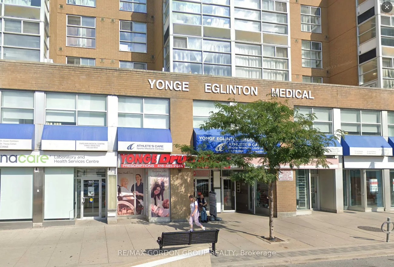 2401, Yonge, Mount Pleasant West, Toronto