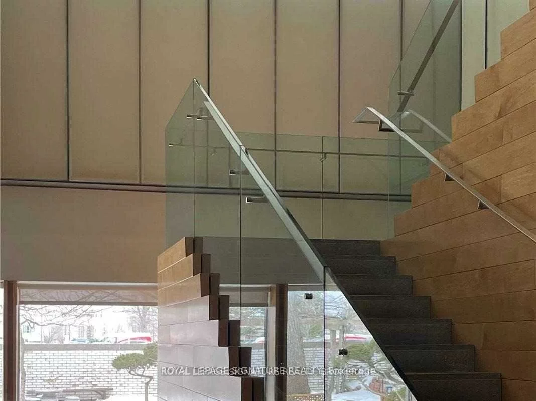 6, Sakura, Banbury-Don Mills, Toronto
