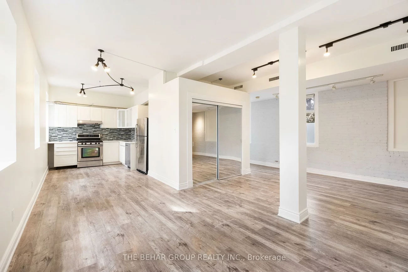 18, Dupont, Annex, Toronto