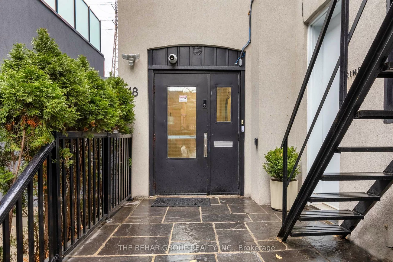 18, Dupont, Annex, Toronto