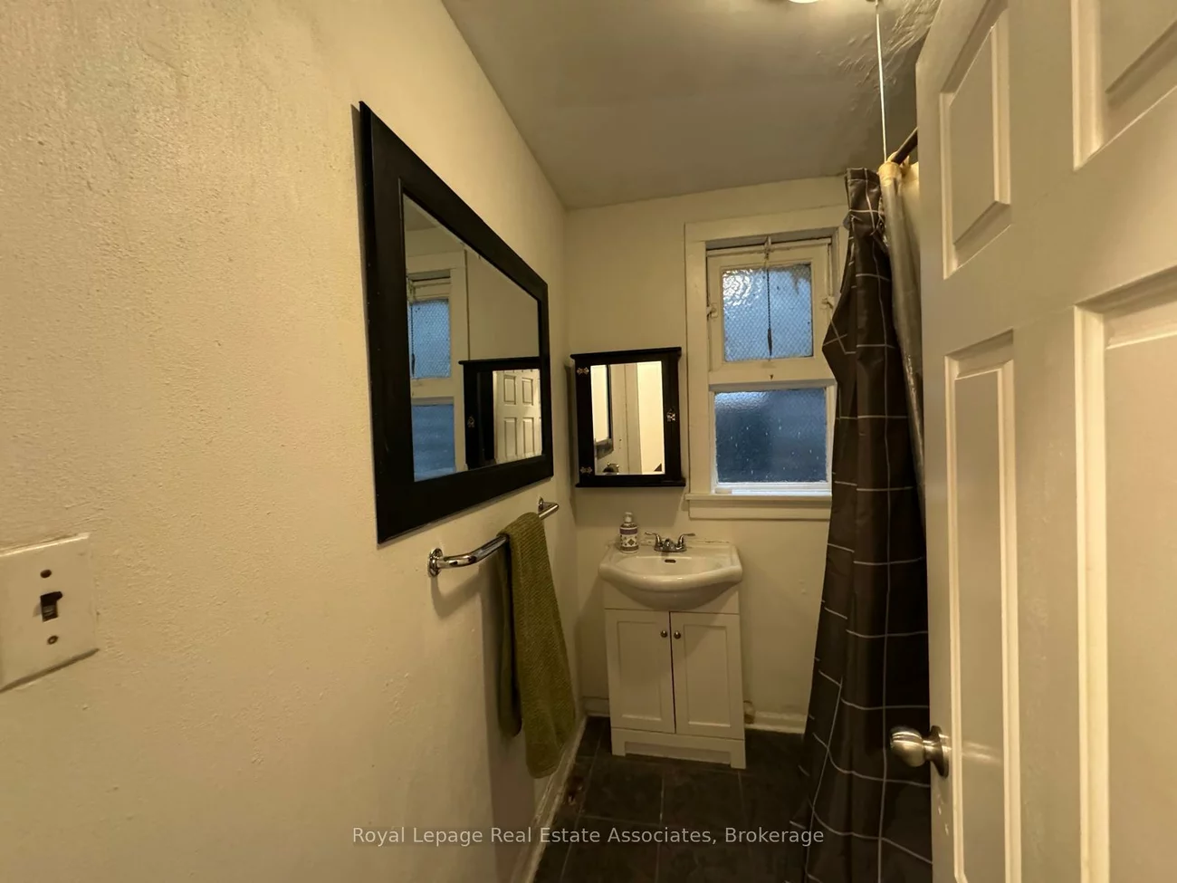 497, Bloor, University, Toronto