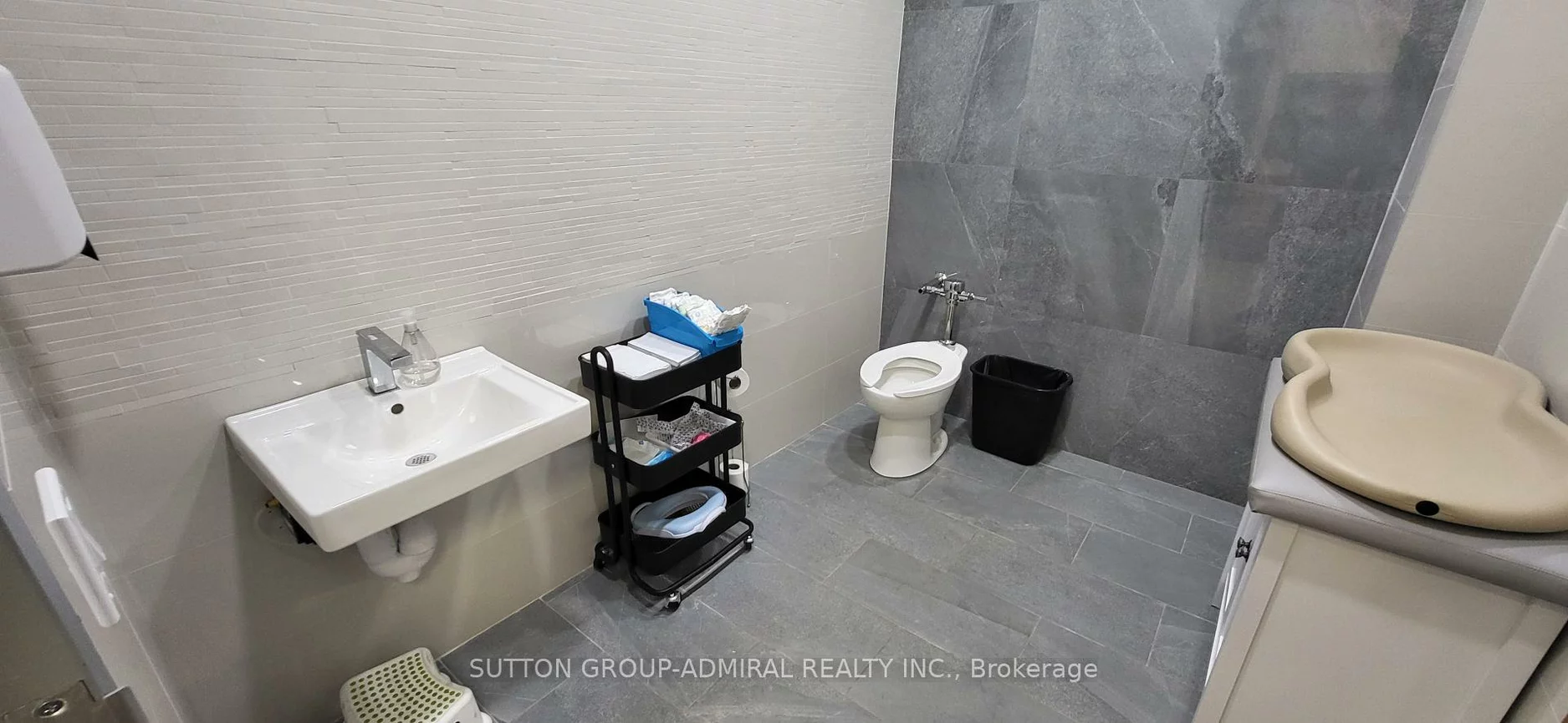 845, St Clair, Oakwood Village, Toronto