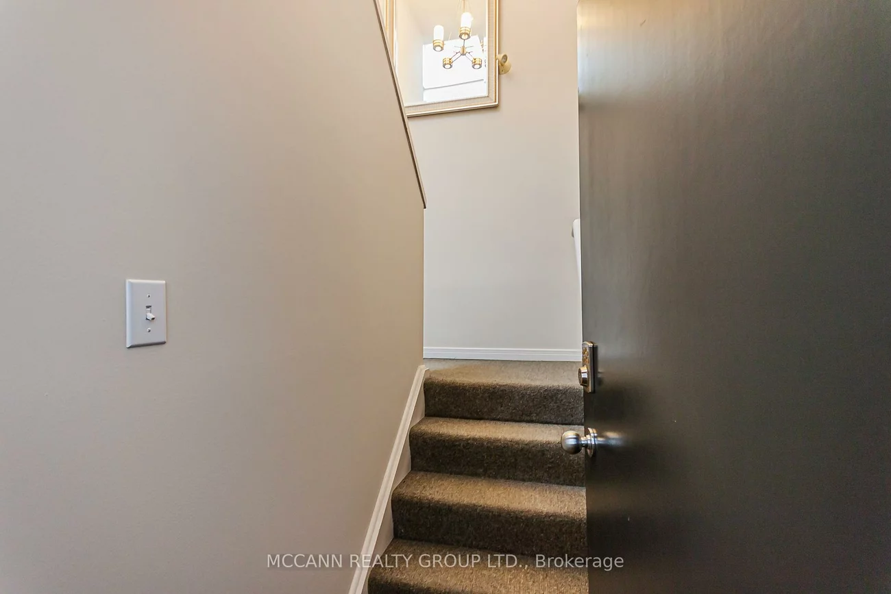 3317, Yonge, Lawrence Park North, Toronto