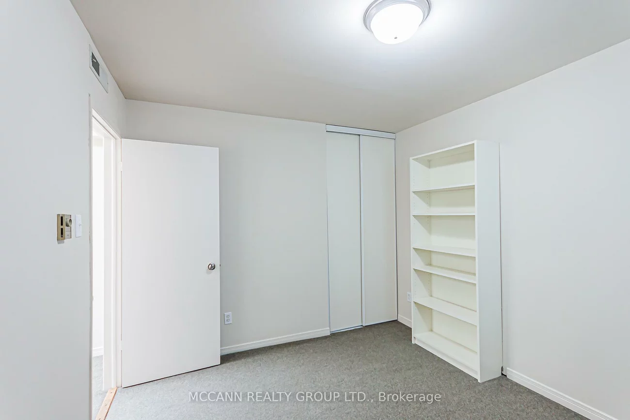 3317, Yonge, Lawrence Park North, Toronto