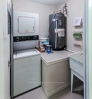 3317, Yonge, Lawrence Park North, Toronto