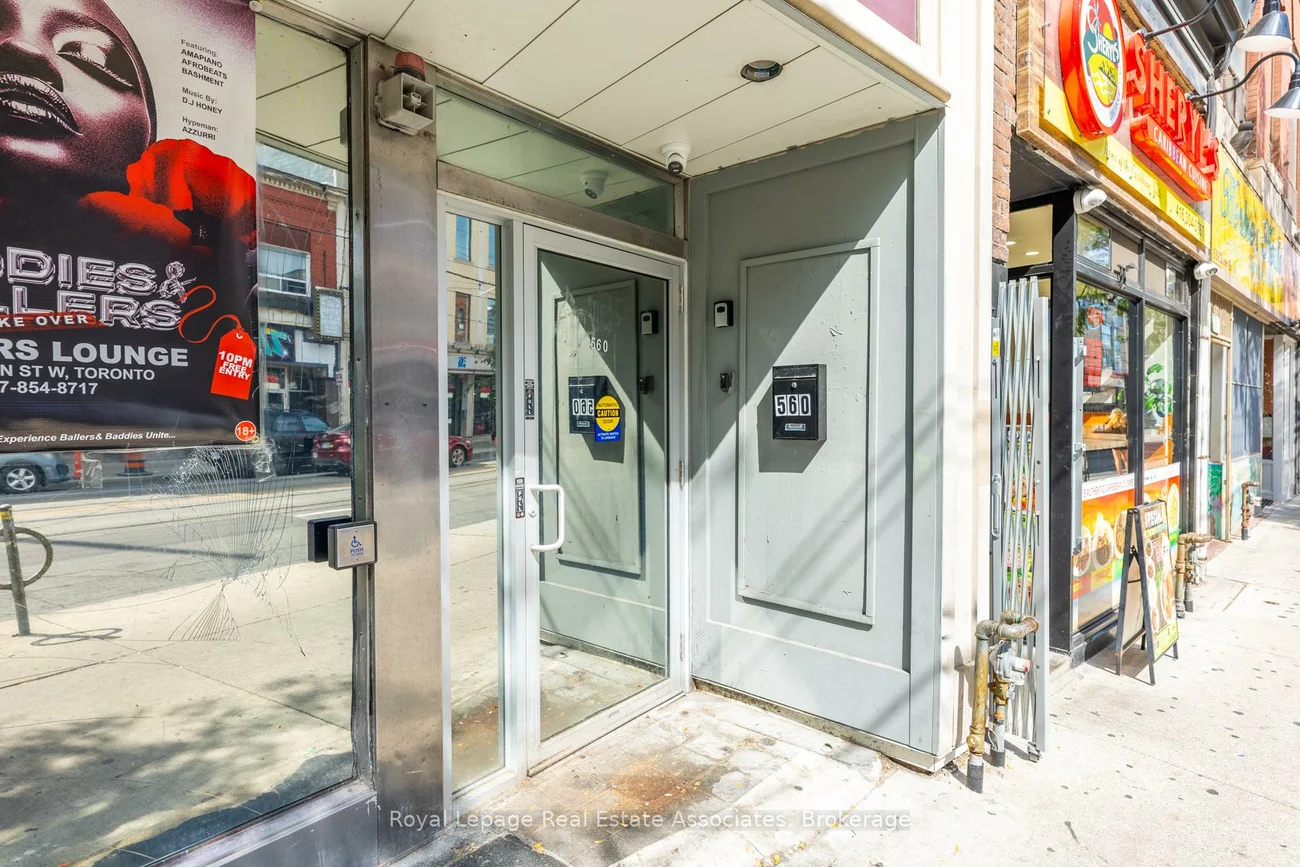 560, Queen, Kensington-Chinatown, Toronto