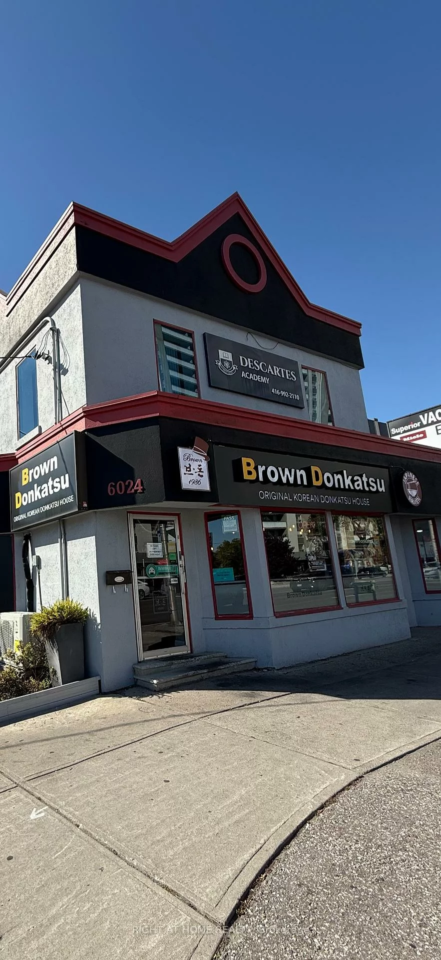6024, Yonge, Newtonbrook West, Toronto
