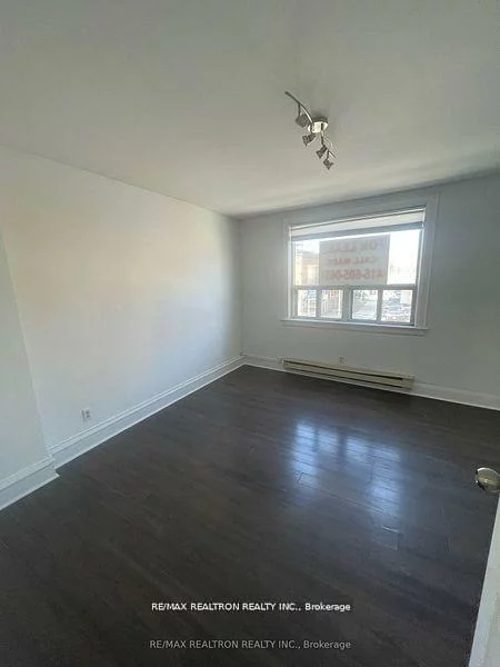 3331A, Yonge, Lawrence Park North, Toronto