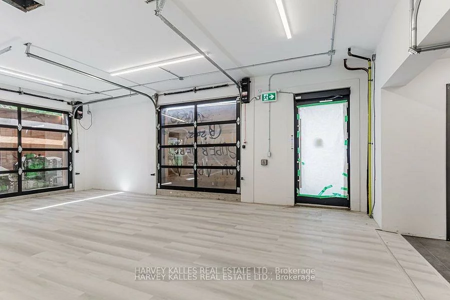 398, Spadina, Kensington-Chinatown, Toronto