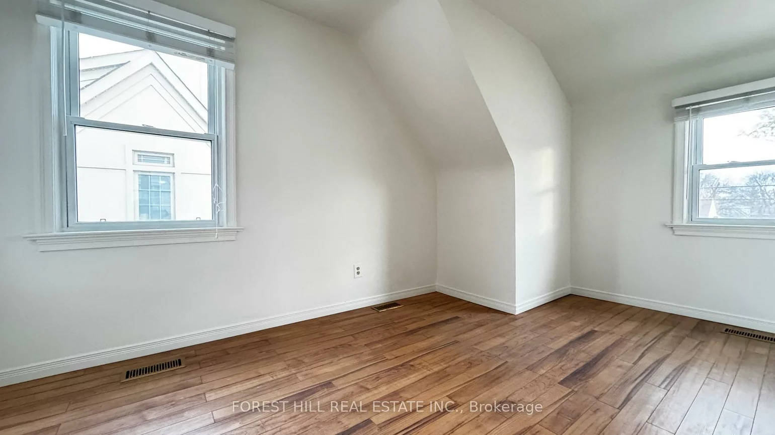 168, Sheppard, Lansing-Westgate, Toronto