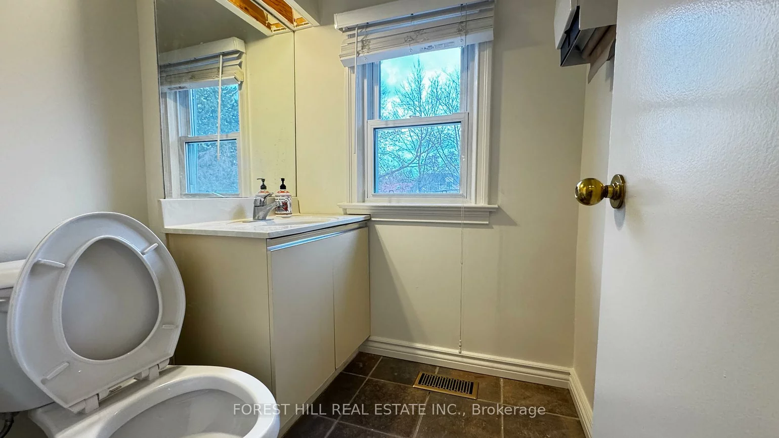 168, Sheppard, Lansing-Westgate, Toronto