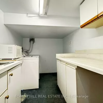 168, Sheppard, Lansing-Westgate, Toronto