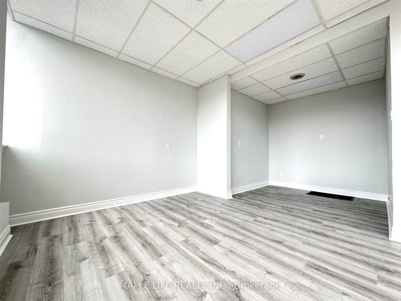 901, Yonge, Rosedale-Moore Park, Toronto